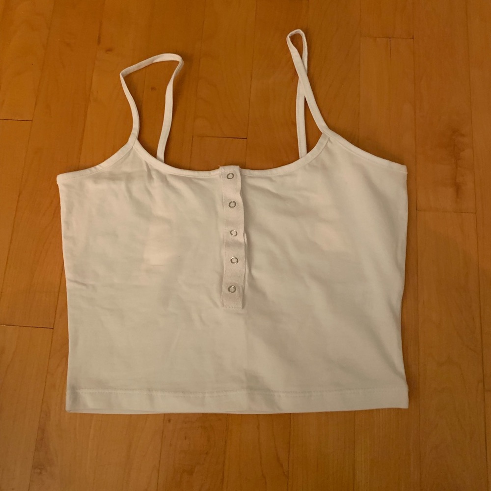 Cute white top, with button detail